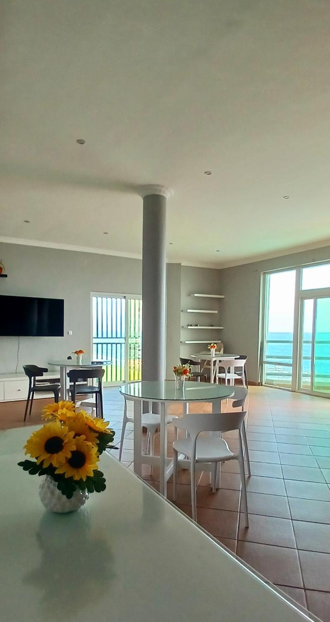 Maresia Guest House Praia Exteriör bild