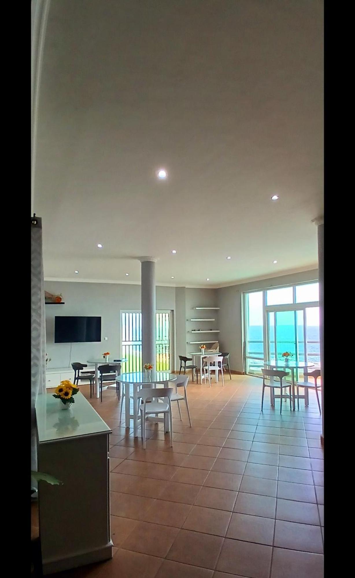 Maresia Guest House Praia Exteriör bild