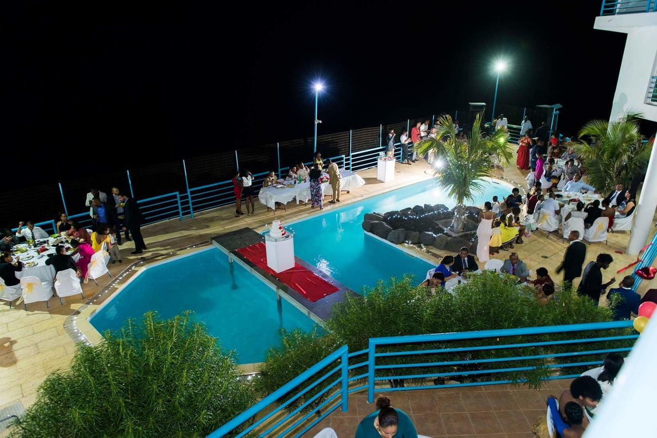 Maresia Guest House Praia Exteriör bild