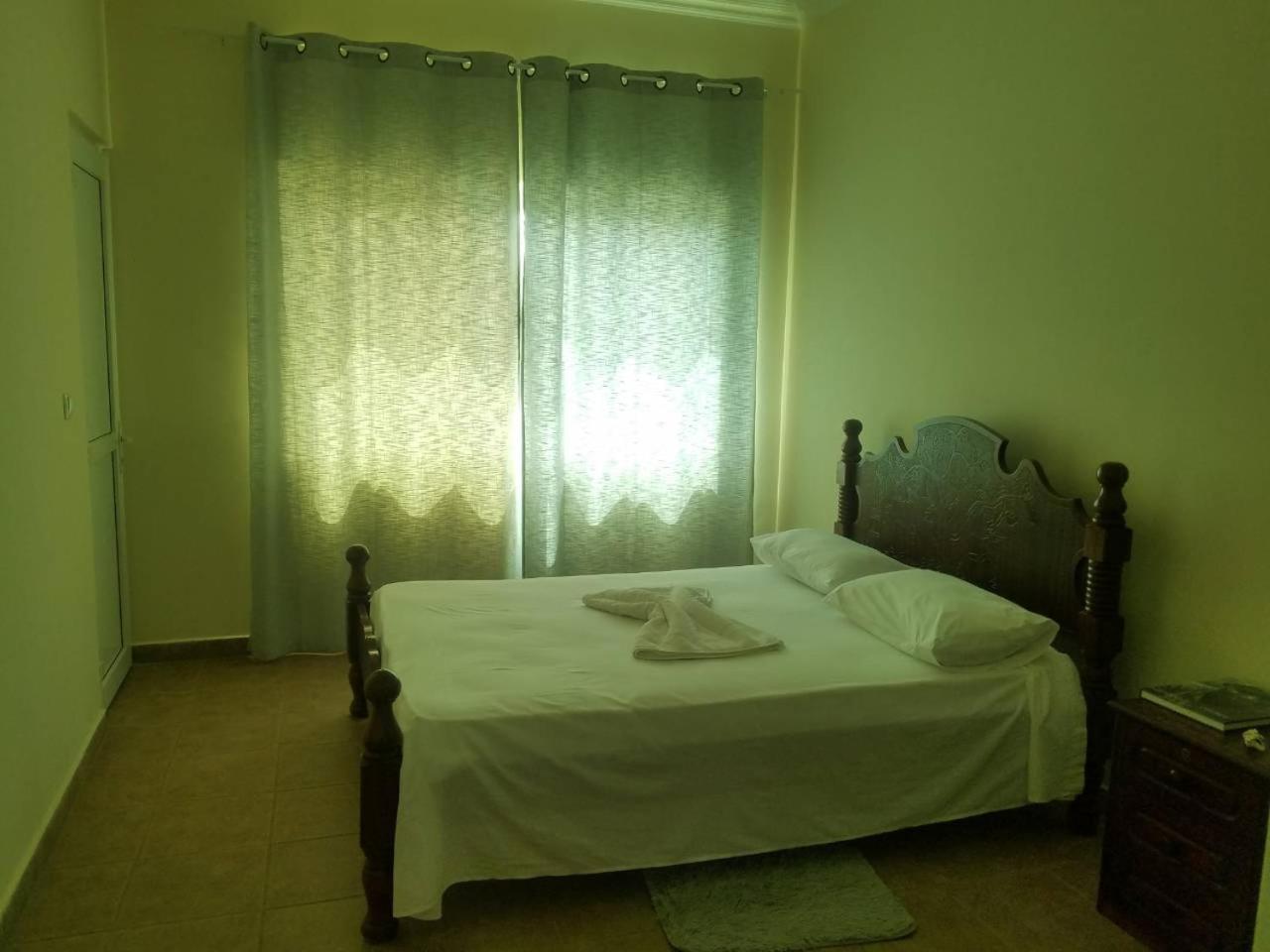 Maresia Guest House Praia Exteriör bild